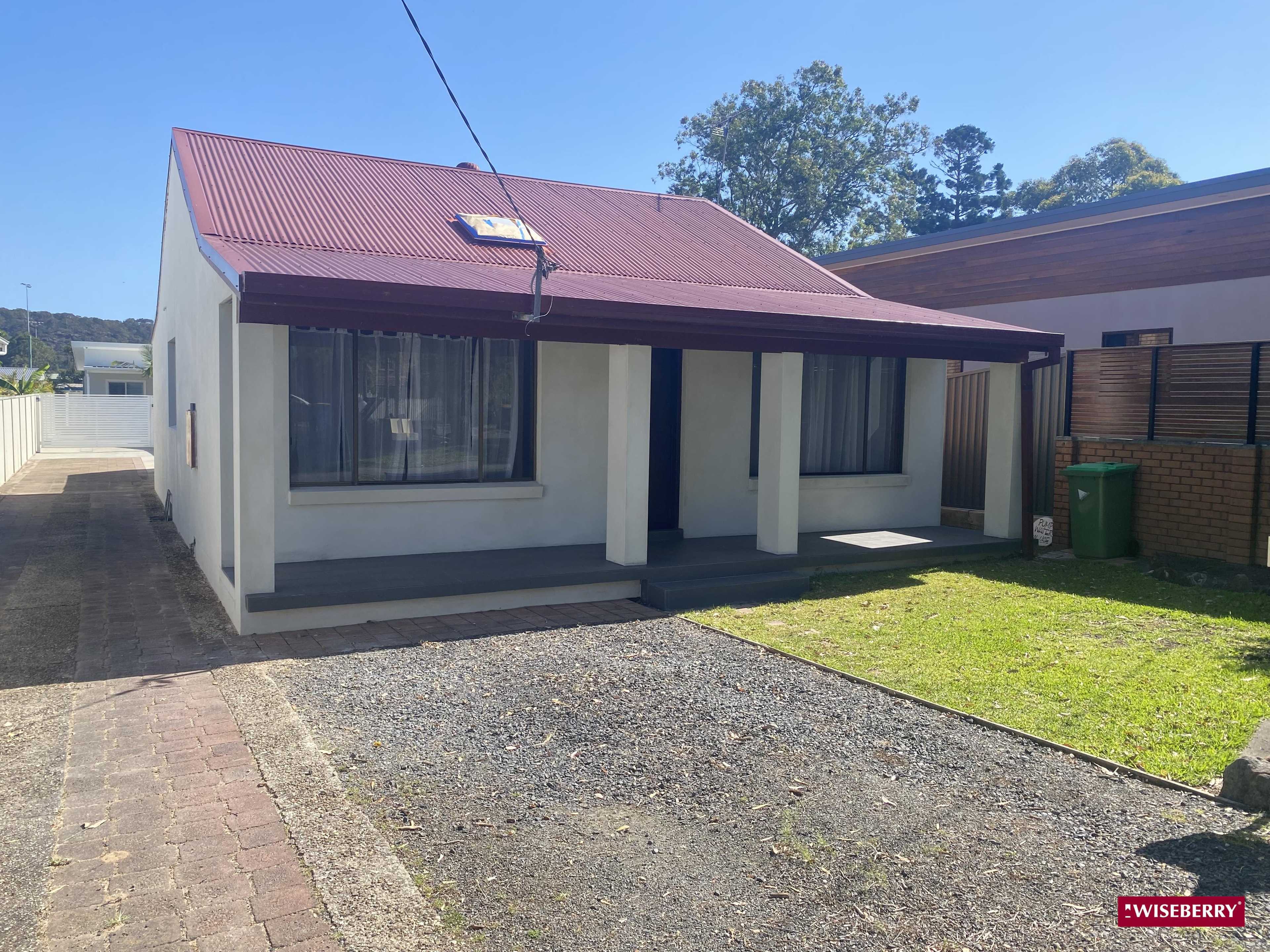 28-hobart-avenue-umina-beach-nsw-2257-11872
