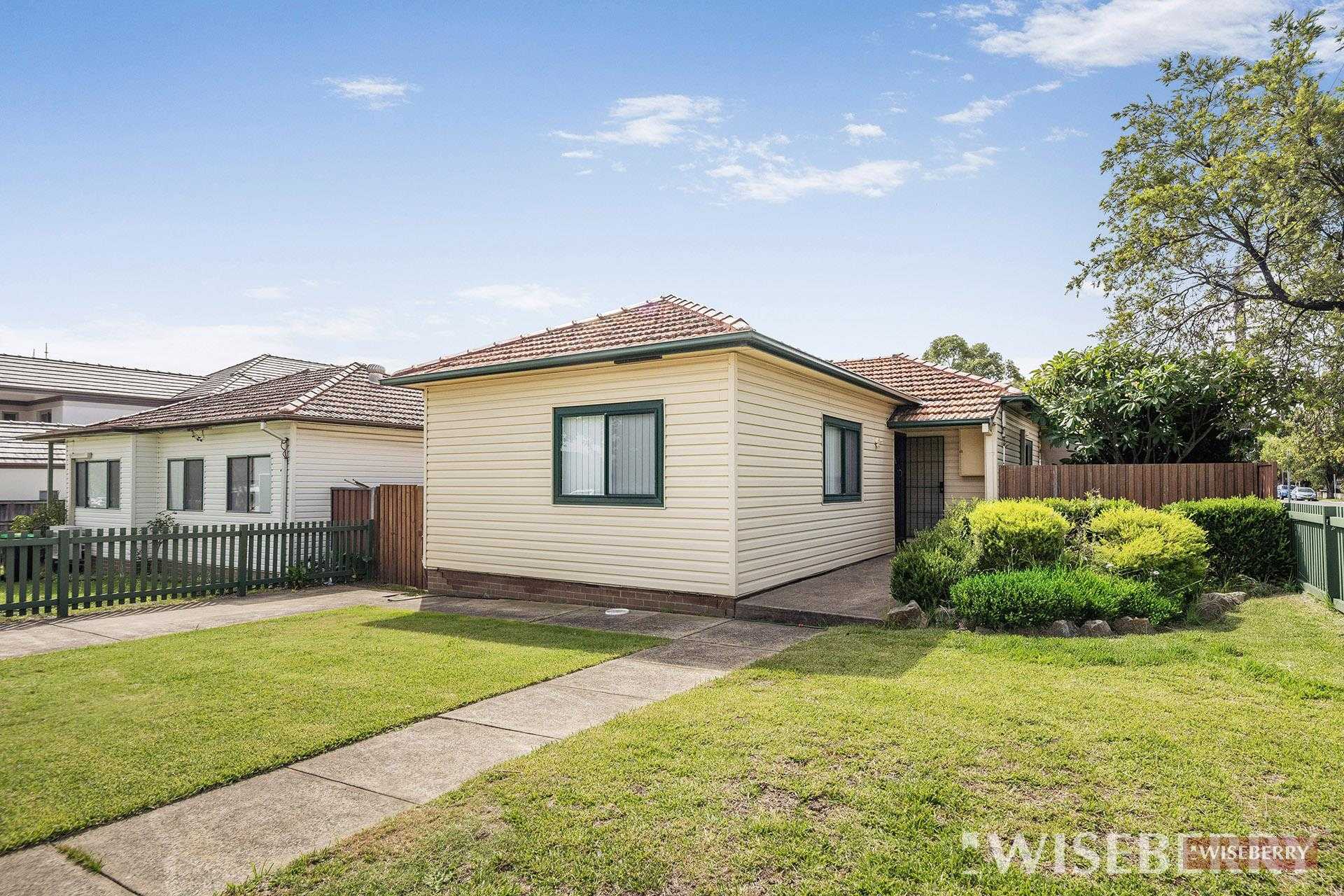 1-shellcote-road-greenacre-nsw-2190-11921