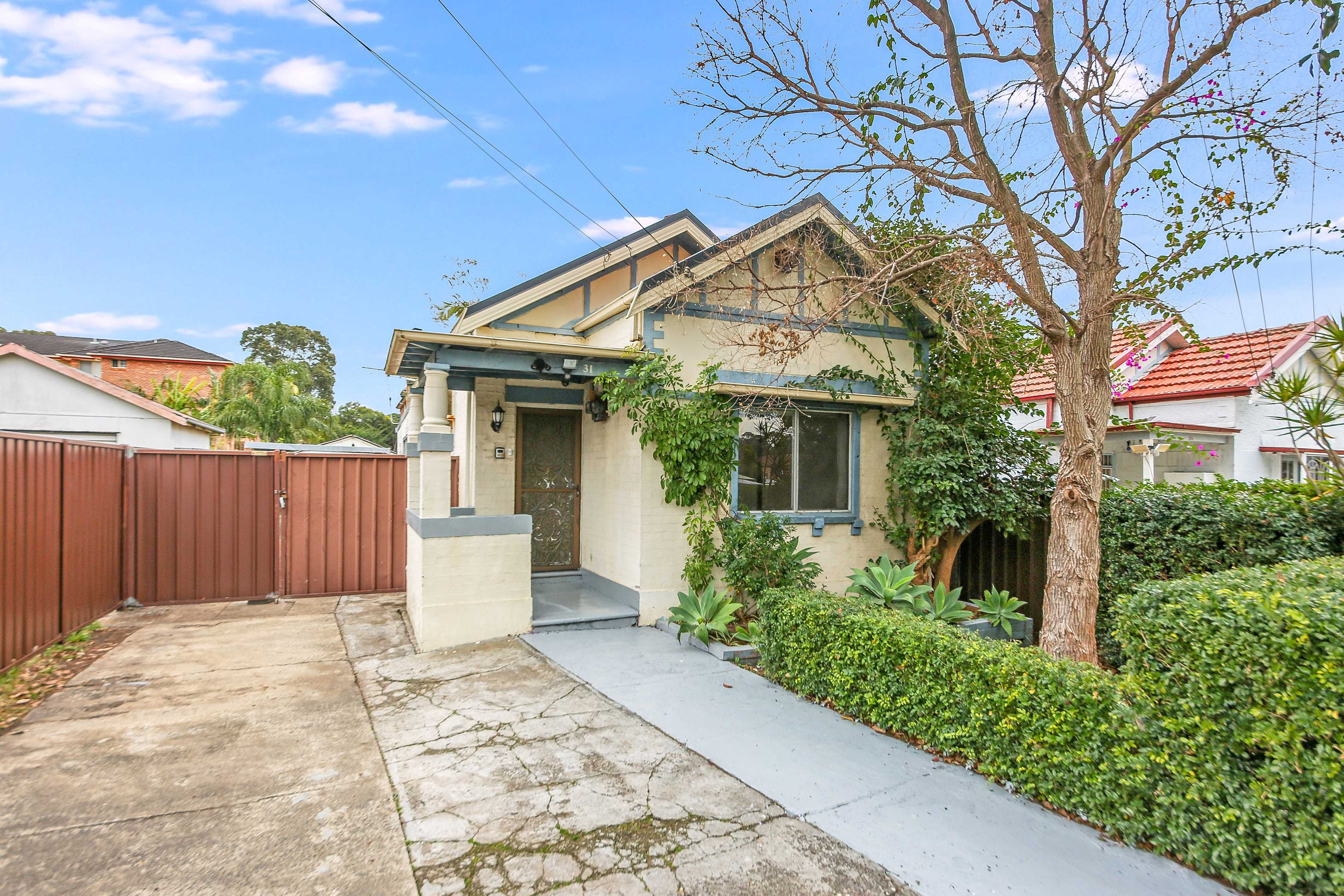 bankstown-nsw-2200-27281