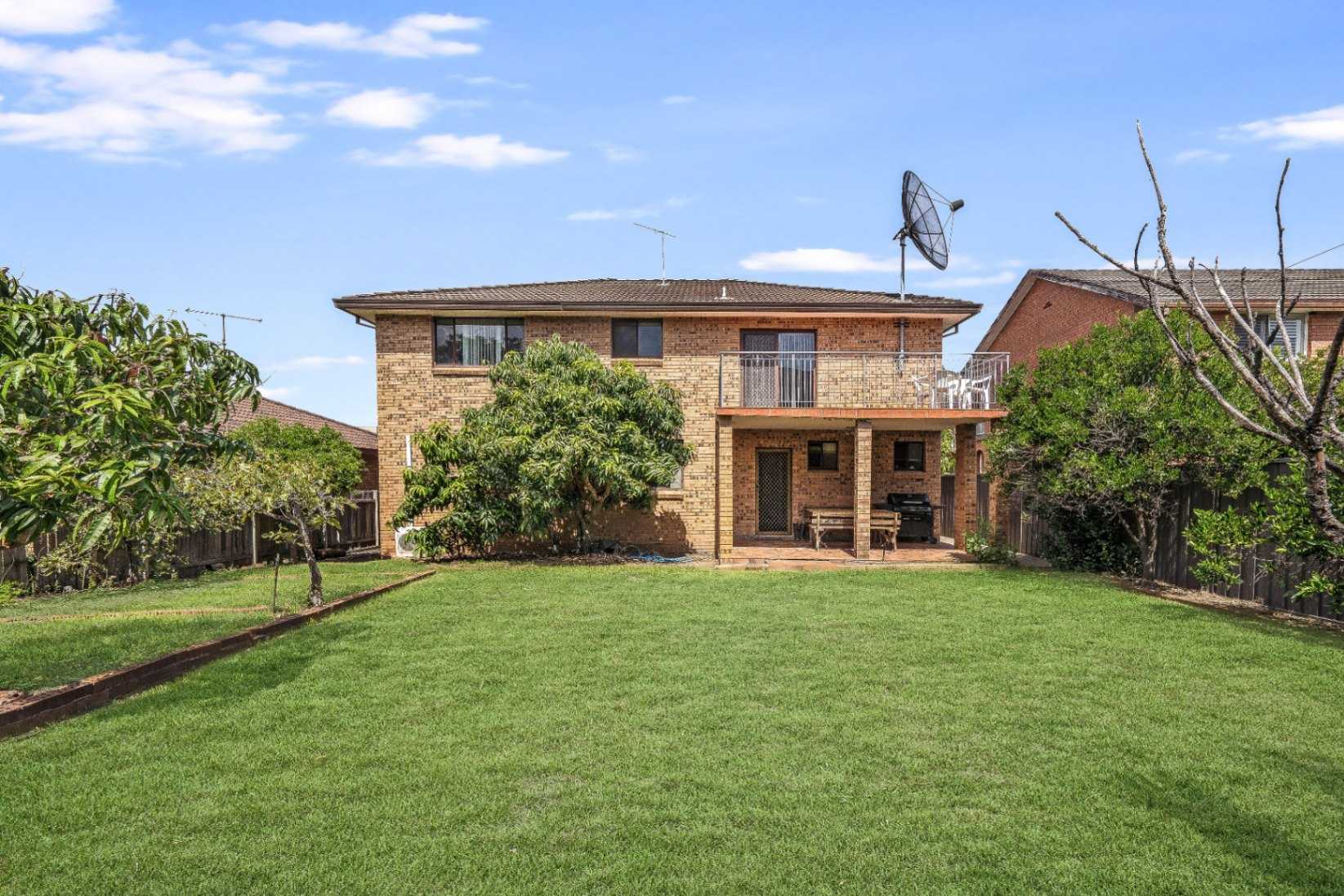 14-islington-crescent-greenacre-nsw-2190-36374
