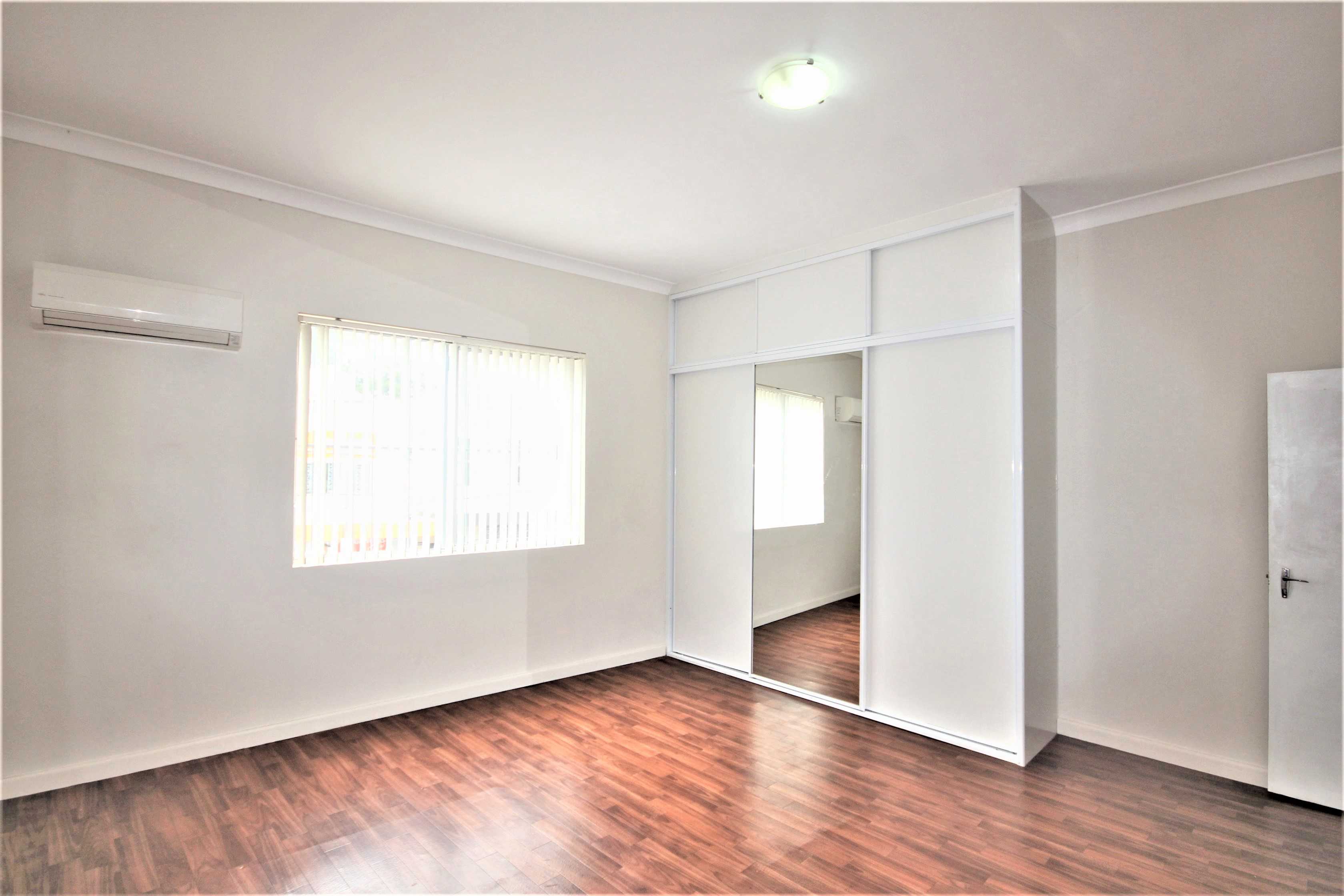 1-176-enmore-lane-enmore-nsw-2042-12061