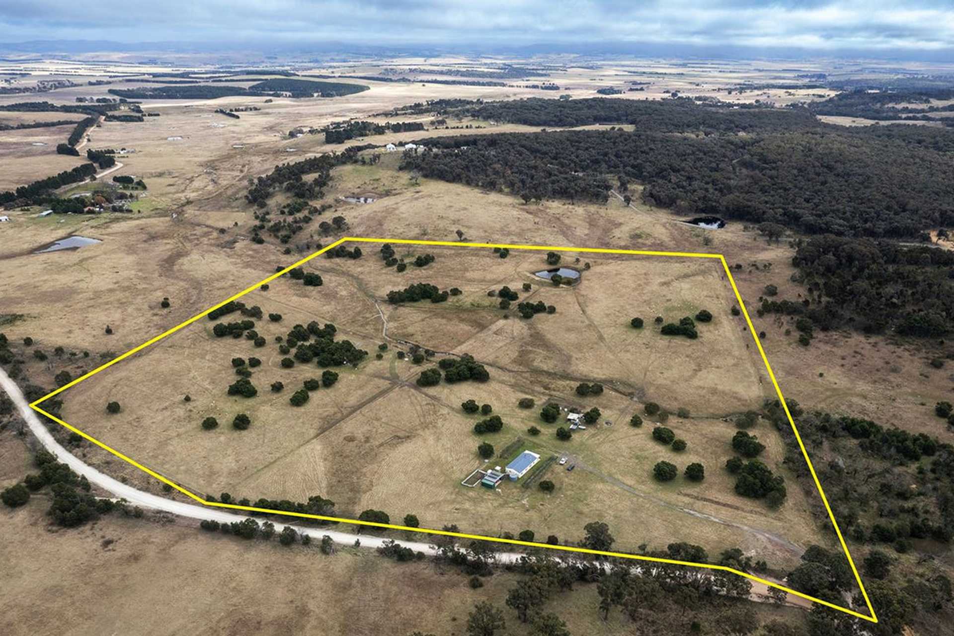 508-dewsburys-lane-lake-bathurst-nsw-2580-35429