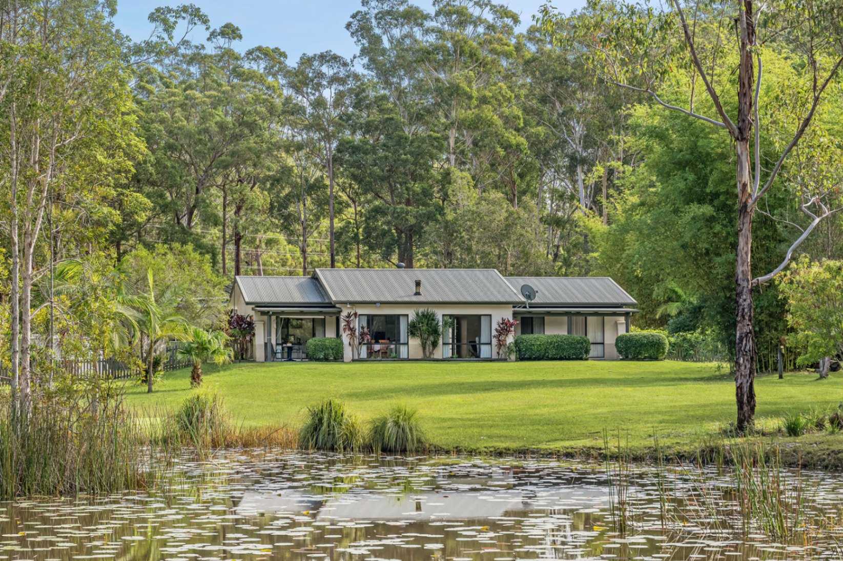 120-mcmillan-drive-blackmans-point-nsw-2444-35695