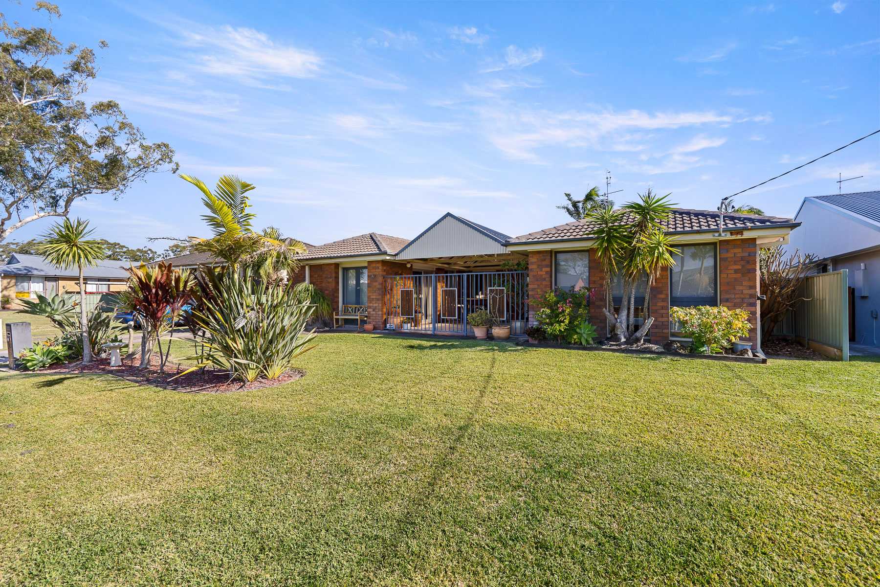 18-cape-street-tuncurry-nsw-2428-35748