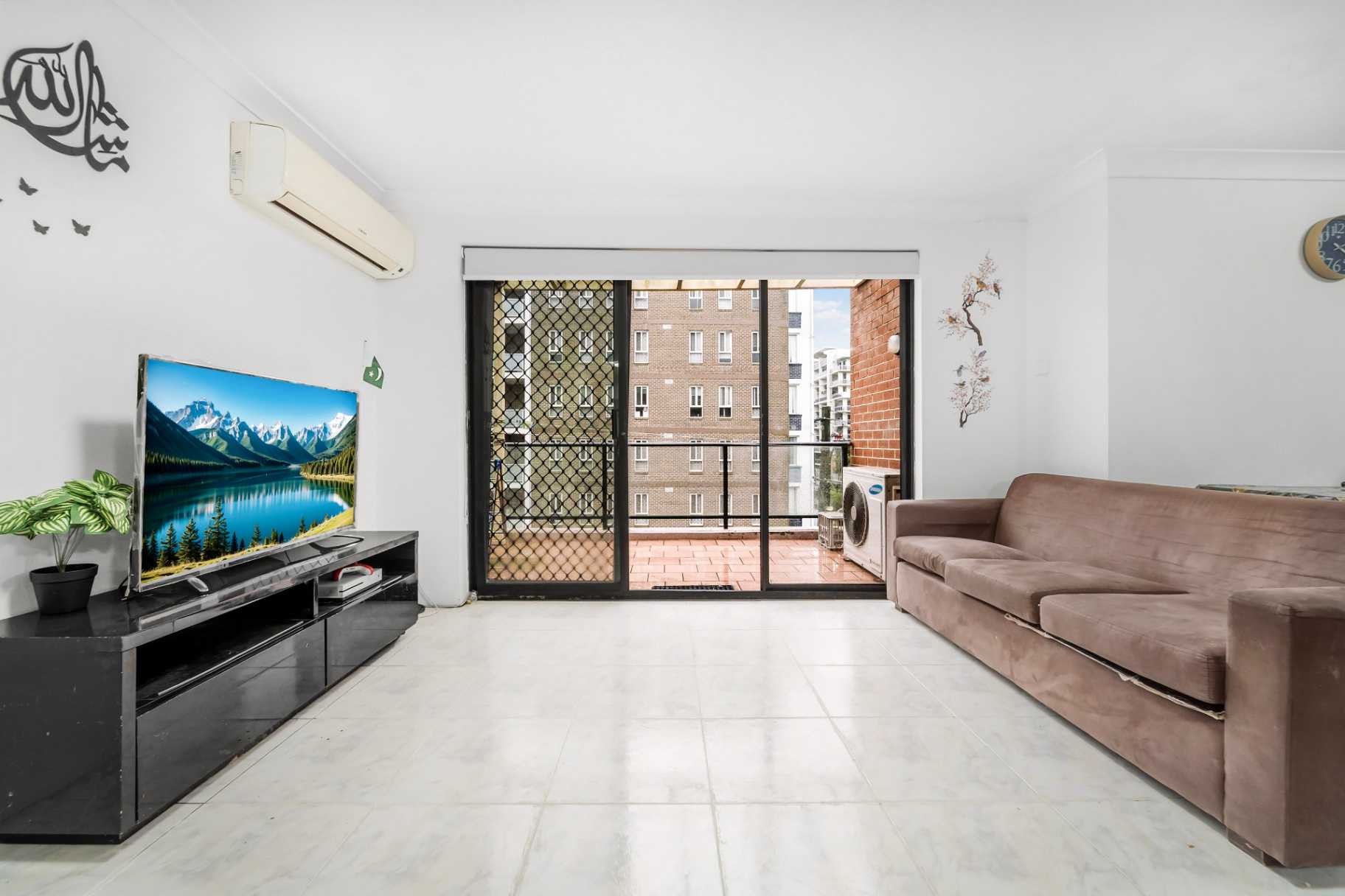 19-84-campbell-street-liverpool-nsw-2170-35975