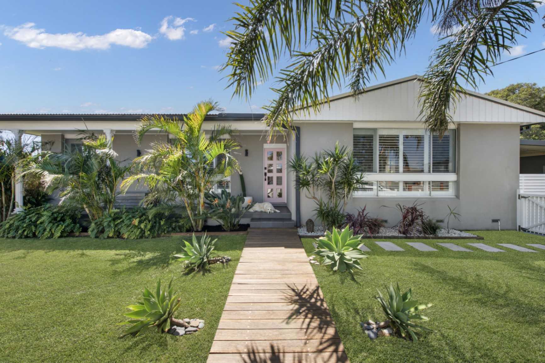 2-moss-avenue-toukley-nsw-2263-36082