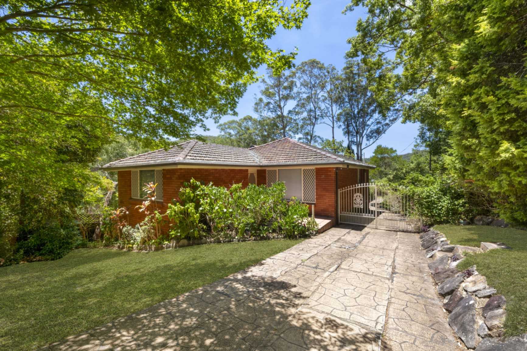 21-lana-avenue-wyoming-nsw-2250-36131